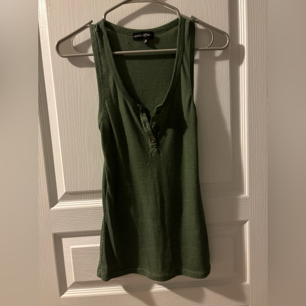 Almost Famous Medium Green Tank Top